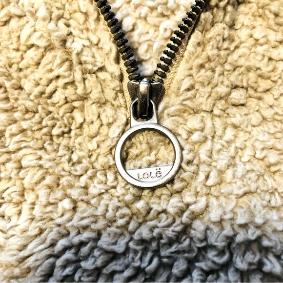 Lole  Size Small Half Zip Teddy Pullover Sherpa Tan Sweater - Picture 6 of 13